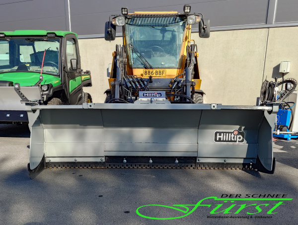 HILLTIP 18-29 SFT Flex SnowStriker Teleskop-Schneeschild für Radlader und Traktoren